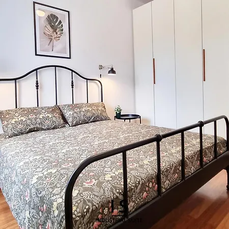 Industrial - Design & Silence In Viale Xx Settembre Apartment Triest